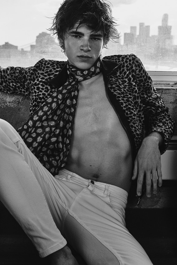 BLAIR PETTY - PORTFOLIO - GROOMING